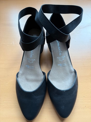 Schicke schwarze gepolsterte - schicke,