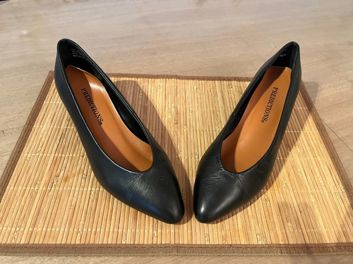PREDICTIONS,Pumps