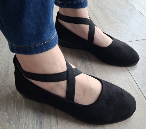 Keilabsatzschuhe mit